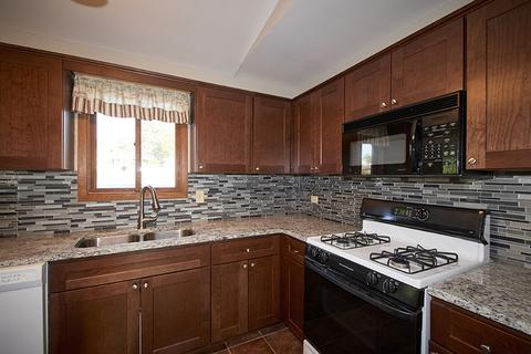 15531 Lorel Ave, Oak Forest, IL 60452 photo 9