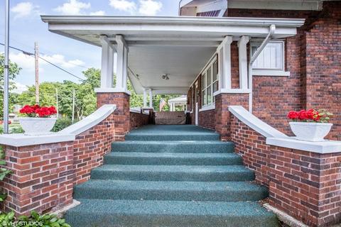 9 Washington St, Algonquin, IL 60102 photo 2