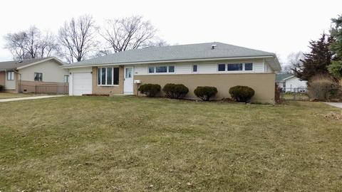 686 Illinois Blvd, Hoffman Estates, IL 60169 photo 2