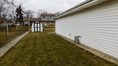 686 Illinois Blvd, Hoffman Estates, IL 60169 photo 21