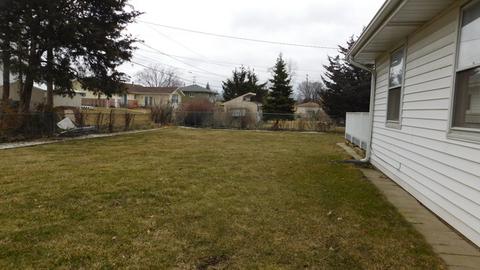 686 Illinois Blvd, Hoffman Estates, IL 60169 photo 20