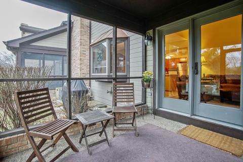 1669 Carmel Ct, Hoffman Estates, IL 60169 photo 24