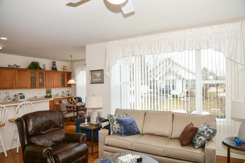12058 Spring Creek Dr, Huntley, IL 60142 photo 12