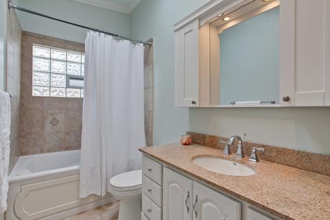 2 W Sunset Rd, Mount Prospect, IL 60056 photo 17