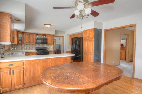 3706 W Berkshire Dr, Mchenry, IL 60051 photo 8