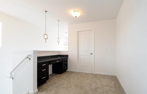 917 Times Square Dr, Aurora, IL 60504 photo 13