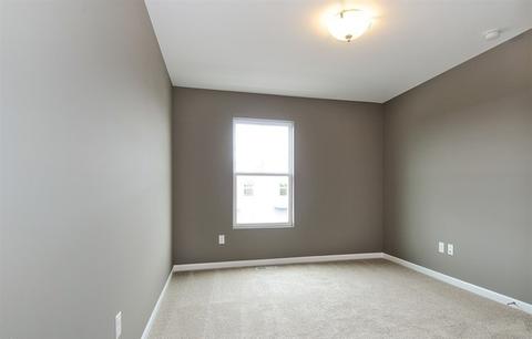 917 Times Square Dr, Aurora, IL 60504 photo 11