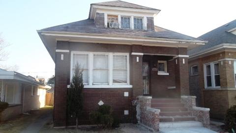 545 E 88th Pl, Chicago, IL 60619 photo 2