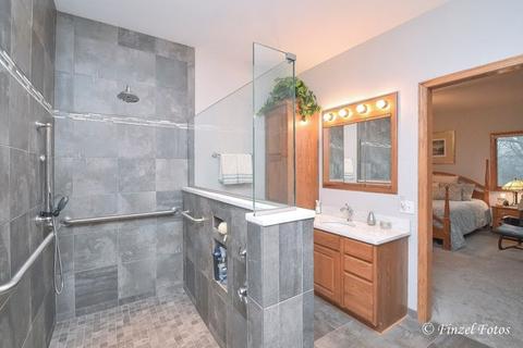 6814 Hennig Dr, Marengo, IL 60152 photo 11