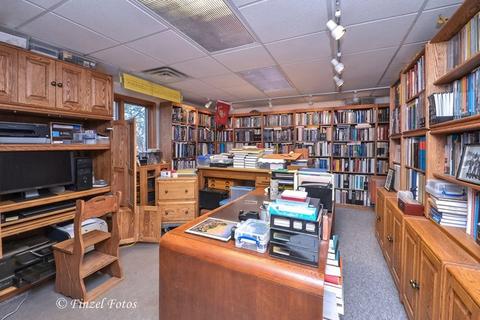 6814 Hennig Dr, Marengo, IL 60152 photo 18
