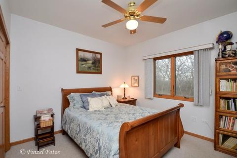 6814 Hennig Dr, Marengo, IL 60152 photo 13