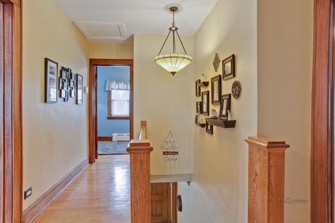1358 E Algonquin Rd, Des Plaines, IL 60016 photo 14