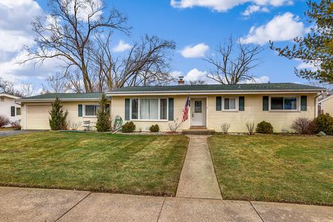 624 E Macarthur Dr, Palatine, IL 60074 photo 1