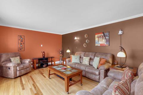 624 E Macarthur Dr, Palatine, IL 60074 photo 4