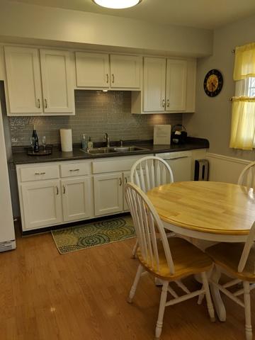 1010 Cobble Hill Ct, Hoffman Estates, IL 60169 photo 7