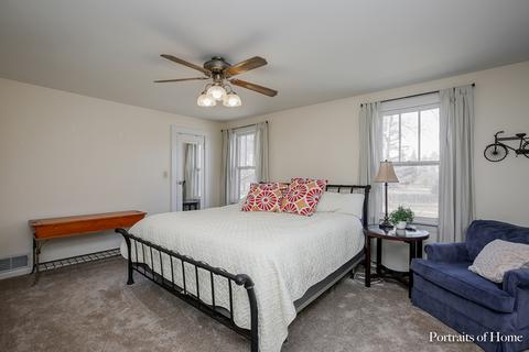 5 S Commonwealth Ave, Aurora, IL 60506 photo 12