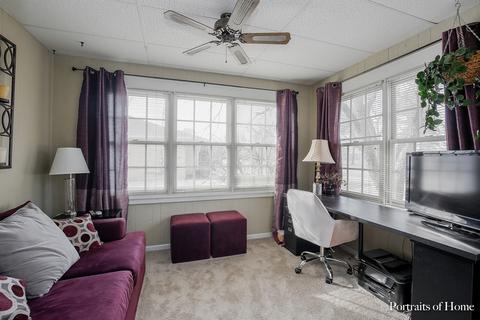 5 S Commonwealth Ave, Aurora, IL 60506 photo 10