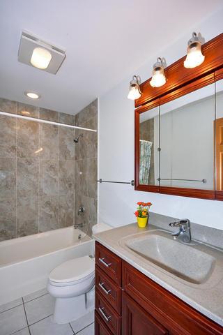 533 Surf Ct, Wheeling, IL 60090 photo 18