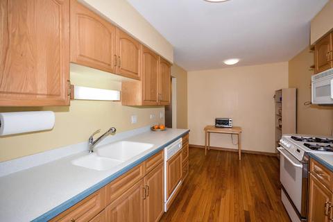 533 Surf Ct, Wheeling, IL 60090 photo 15
