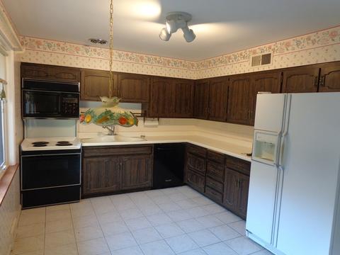623 E Golf Rd, Des Plaines, IL 60016 photo 5