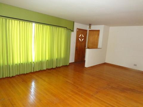 623 E Golf Rd, Des Plaines, IL 60016 photo 6