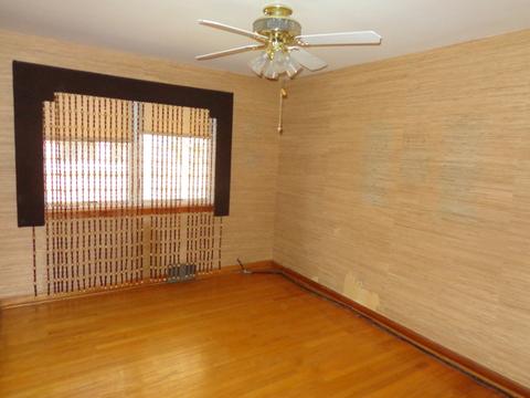 623 E Golf Rd, Des Plaines, IL 60016 photo 12