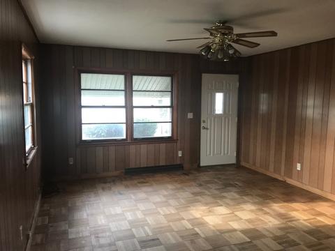 104 E 4th St, Wyanet, IL 61379 photo 9