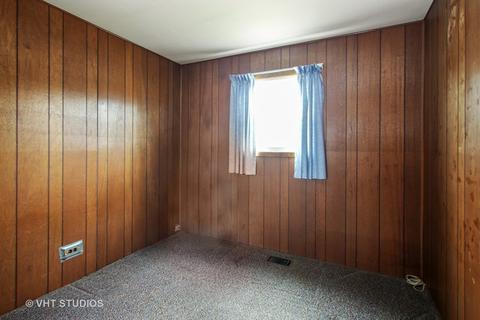3601 Sigwalt St, Rolling Meadows, IL 60008 photo 8