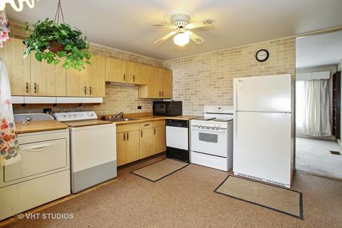 3601 Sigwalt St, Rolling Meadows, IL 60008 photo 3