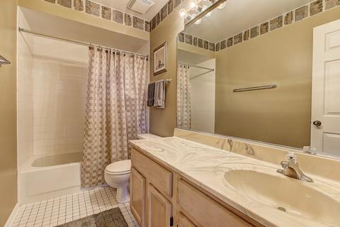 573 Adare Rd, Bartlett, IL 60103 photo 22