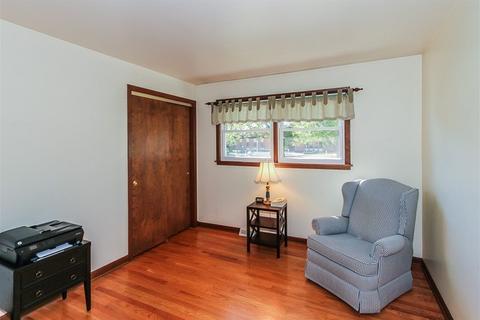 1835 Plainfield Dr, Des Plaines, IL 60018 photo 15