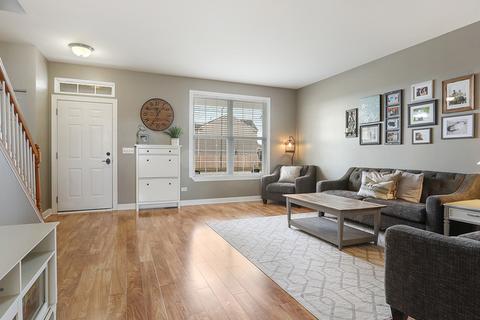2217 Blackberry Ridge Dr, Plainfield, IL 60586 photo 4