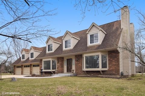 31 W713 Nancy Ln, Wayne, IL 60184 photo 1