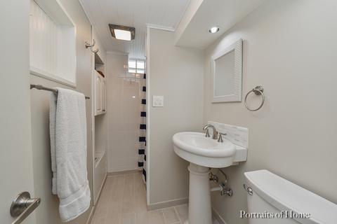 1019 E Liberty Dr, Wheaton, IL 60187 photo 18