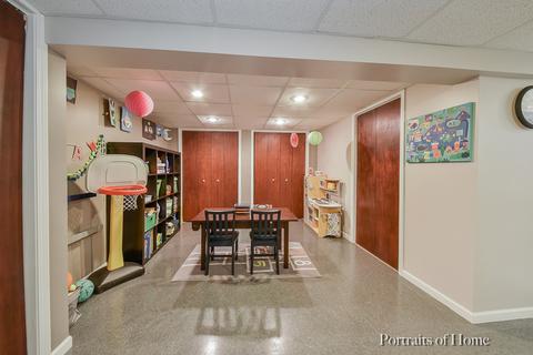 1019 E Liberty Dr, Wheaton, IL 60187 photo 17