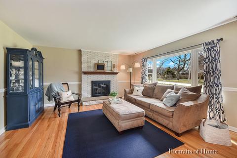 1019 E Liberty Dr, Wheaton, IL 60187 photo 3