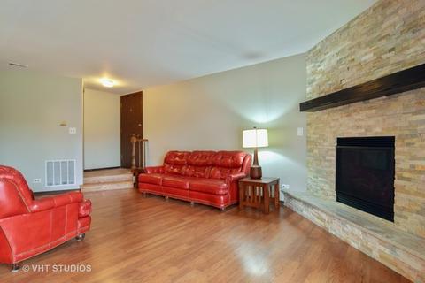 1735 Harrow Ct #D, Wheaton, IL 60189 photo 3
