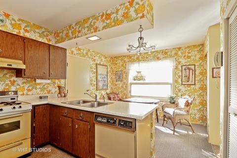 4508 Front Royal Dr, Mchenry, IL 60050 photo 3