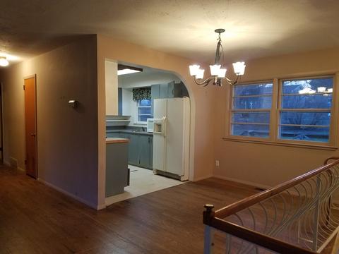 605 S Meadow Rd, Mchenry, IL 60050 photo 11