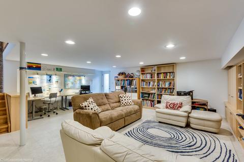 1501 E 56th St, Chicago, IL 60637 photo 37