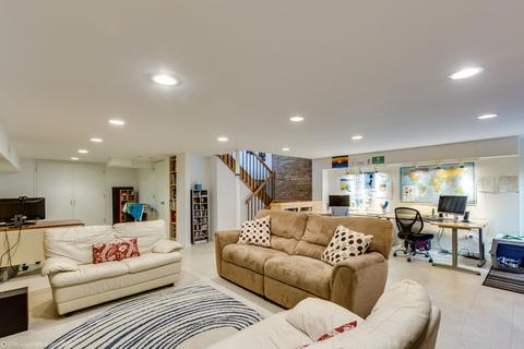 1501 E 56th St, Chicago, IL 60637 photo 36