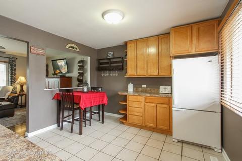 1408 May Ave, Mchenry, IL 60051 photo 4