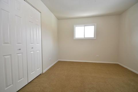 2711 Stilling Blvd, Mchenry, IL 60050 photo 11