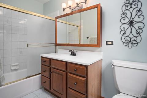 26 W155 Tomahawk Dr, Wheaton, IL 60189 photo 17