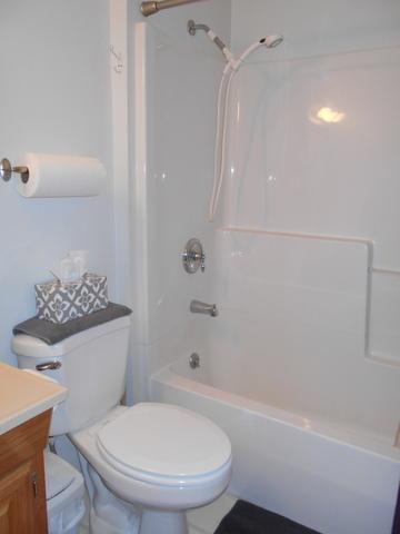 1084 N Main Ave, Kankakee, IL 60901 photo 38