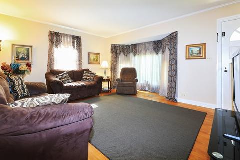 772 E Prairie Ave, Des Plaines, IL 60016 photo 15
