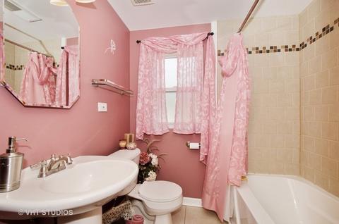772 E Prairie Ave, Des Plaines, IL 60016 photo 8