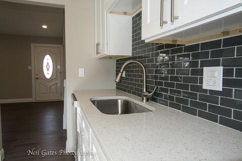 4431 Olmstead Dr, Hoffman Estates, IL 60192 photo 15