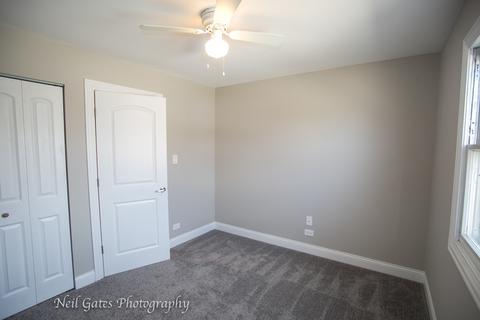 4431 Olmstead Dr, Hoffman Estates, IL 60192 photo 17
