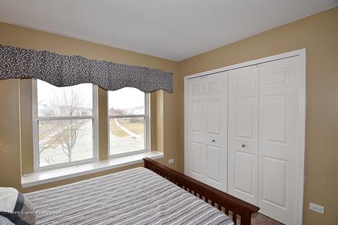 1054 Griffith Ave, Elburn, IL 60119 photo 37